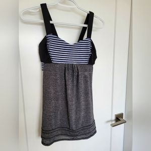 Lululemon tank size 6